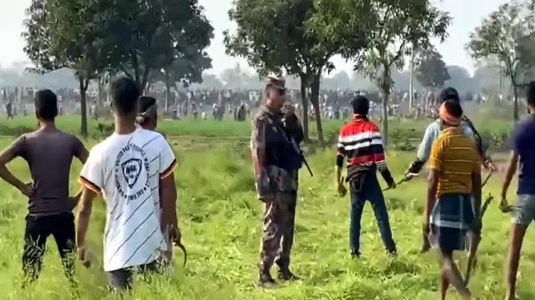 চাঁপাইনবাবগঞ্জের সীমান্তে আবার উত্তেজনা, হামলায় ৩ বাংলাদেশি আহত...